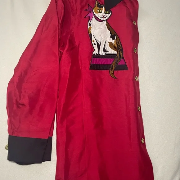 Bob Mackie Wearable Art Cat
Embroidered Silk Blouse Red Black
Button-Up M - Picture 9 of 11